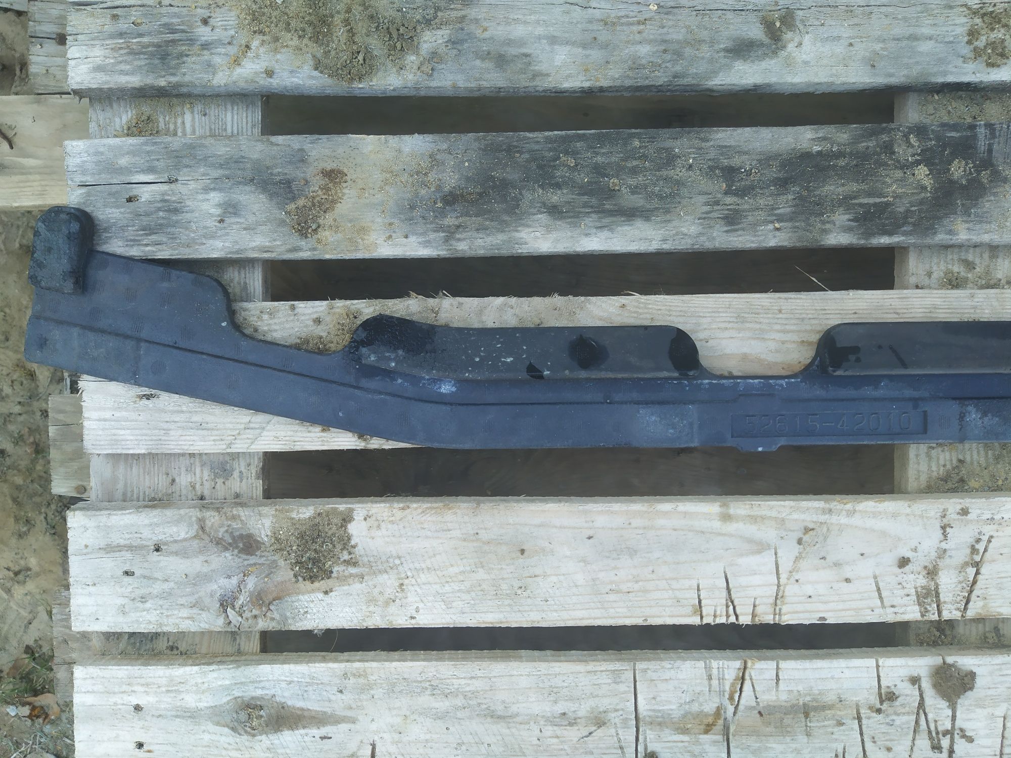 Toyota RAV4 III 3 06-10 absorber zderzaka tył tylny pianka styropian
