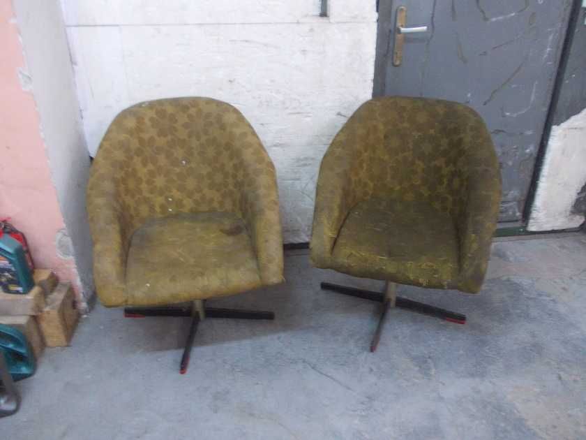 Stare fotele muszelki obrotowe PRL vintage