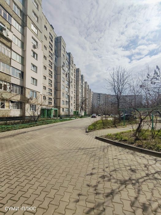 Продаж трьох кімнатна квартира на Вулиці ЗСУ 22