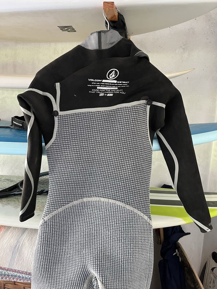 Fato de Surf Volcom Modulation 4:3