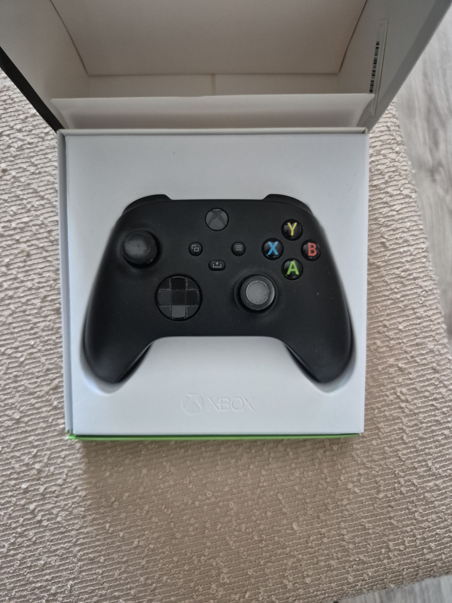 Xbox Series X 1TB gwarancja zestaw