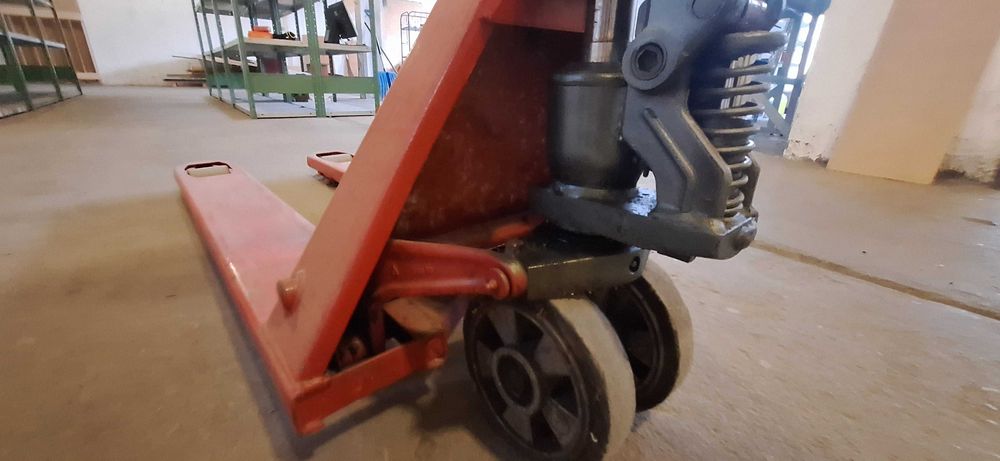 Paleciak używany- 2500kg