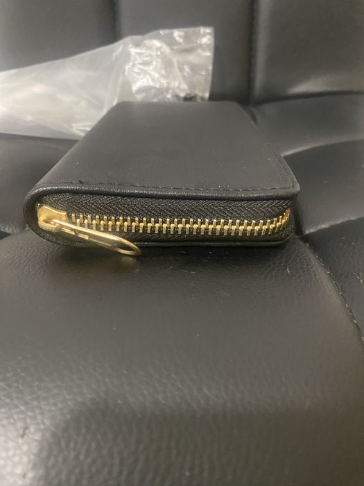 Гаманць хорошої якості вмісткий