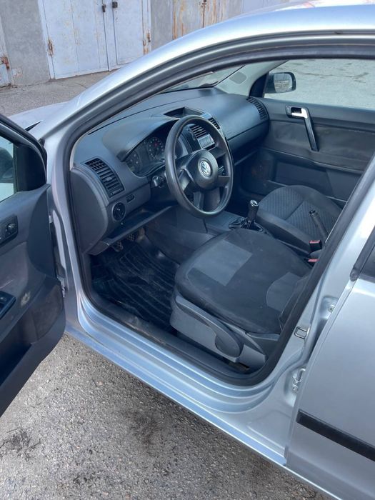 Продам Фольцваген поло 1.4 бензин