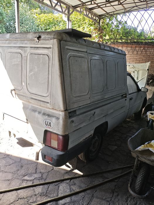 Иж пирожок 2717 ода