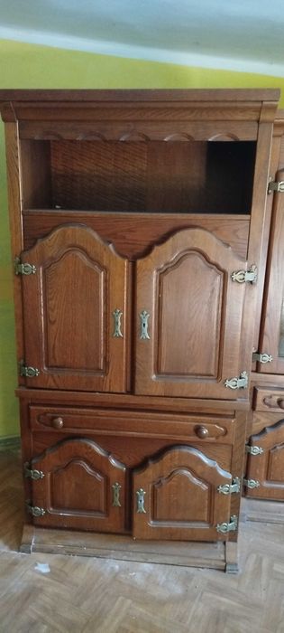 Stylowe szafki dębowe