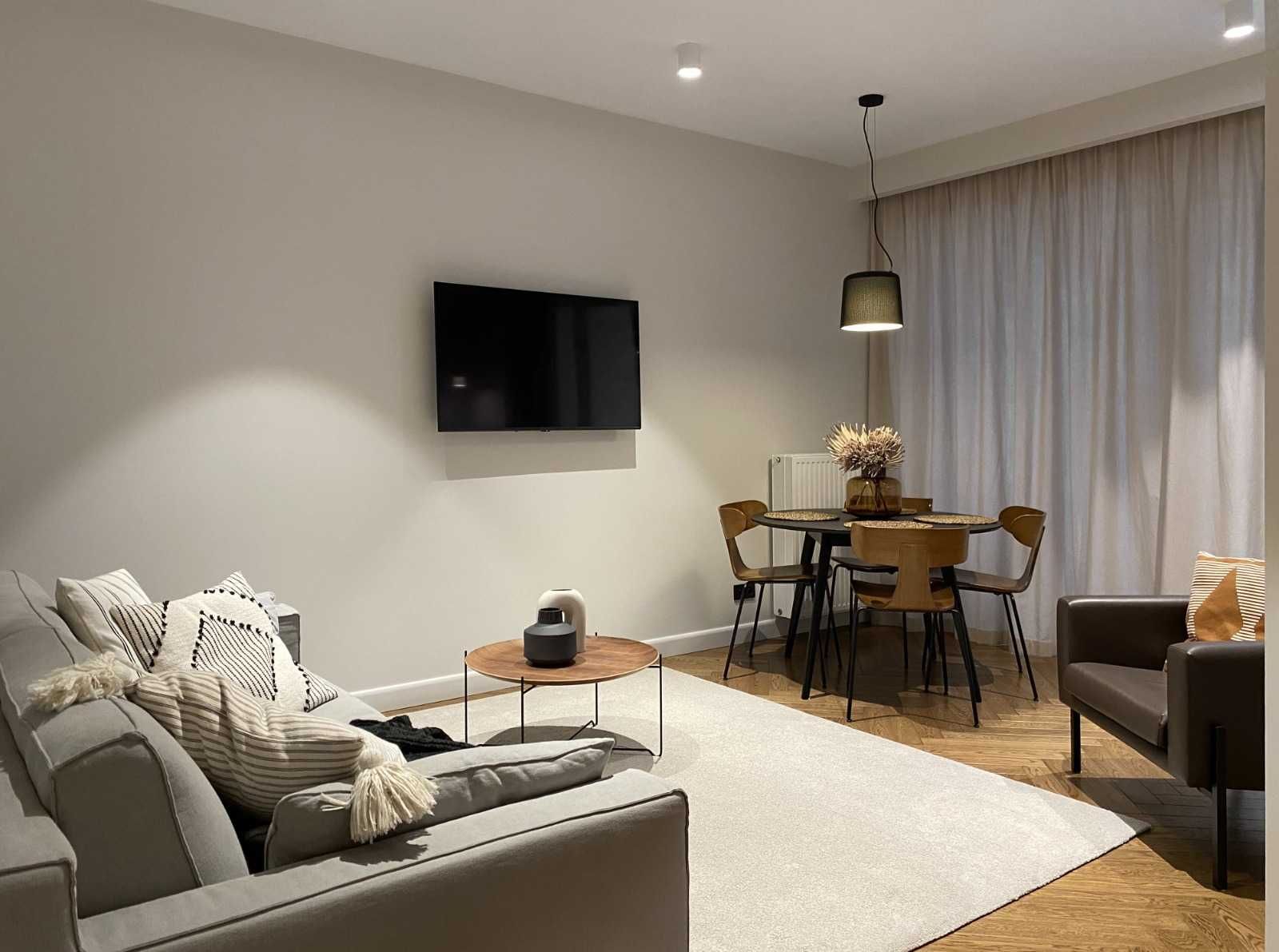 Nowoczesny apartament z widokiem na Motławę w Śródmieściu