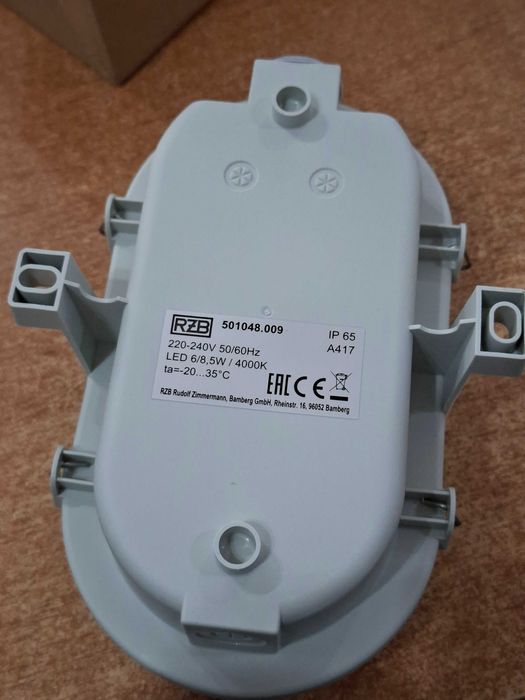 Lampa sufitowa ścienna LED RZB 501048.009 IP65 hermetyczna do garażu
