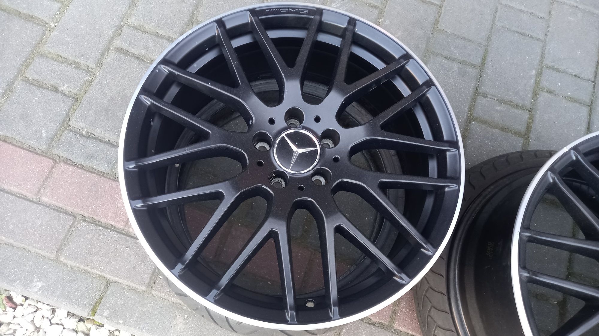 Oryginalna Felga Mercedes 5x112 8J ET 48 19" 2 sztuki