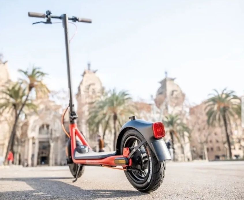 Hulajnoga Segway Kickscooter D28E 300 W 25 km/h nowa okazja