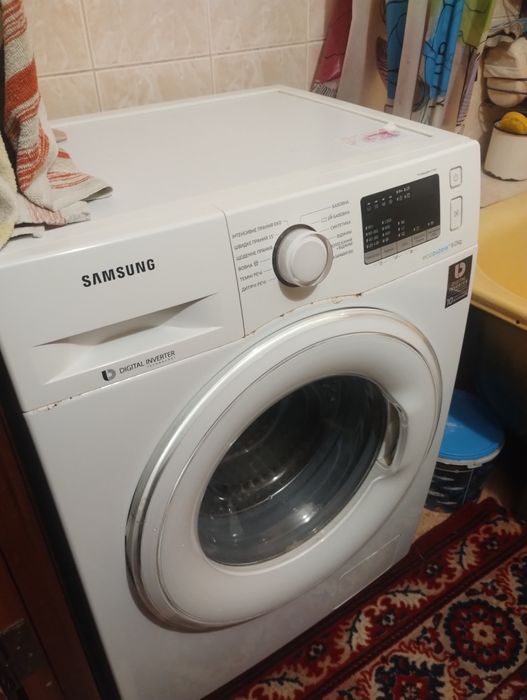 Продам стиральную машину Sumsung