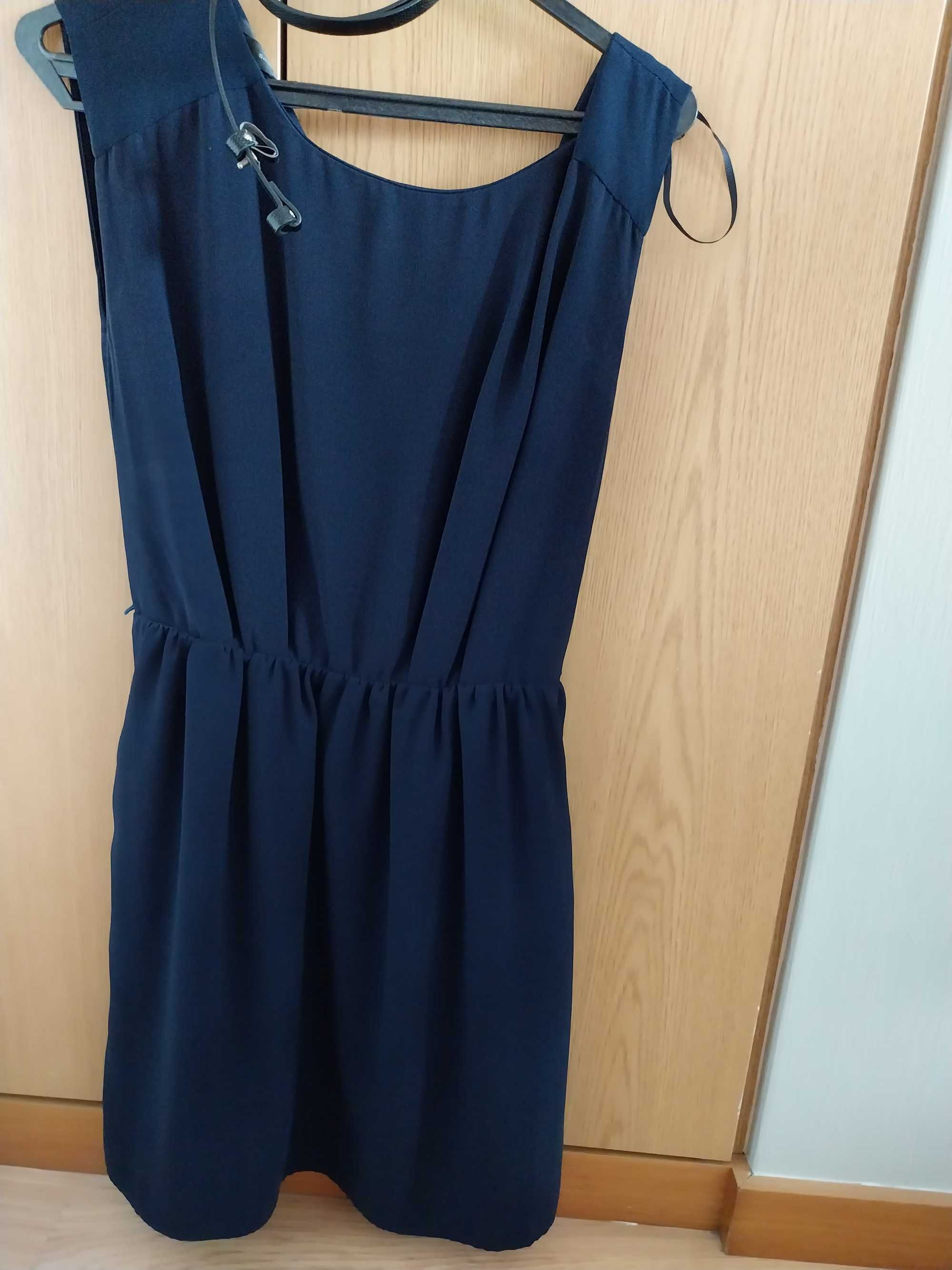 Vestido azul Mango com cinto