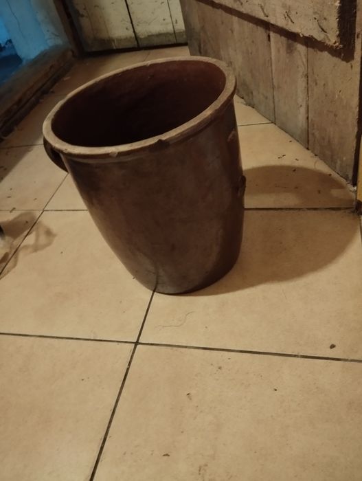 Garnek kamienny na kiszonki