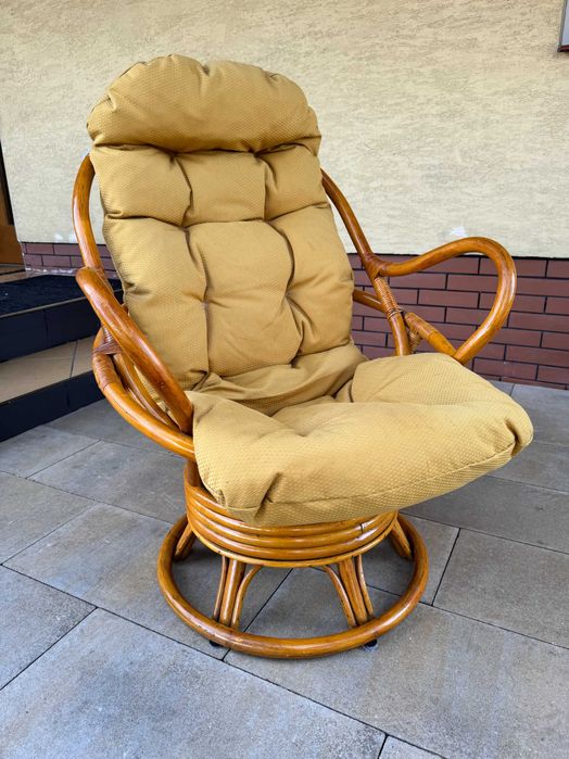 Fotel bujany drewniany krzesło wypoczynek relaks prezent