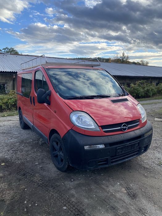 Opel vivaro 2.5 cdti