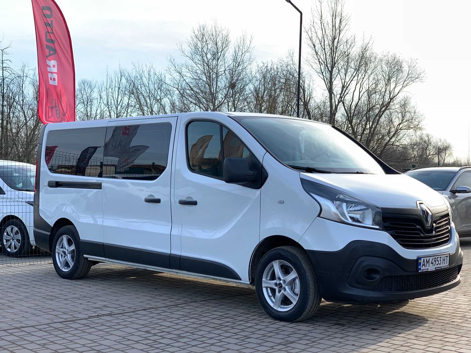 Renault Trafic 2019 9 місць