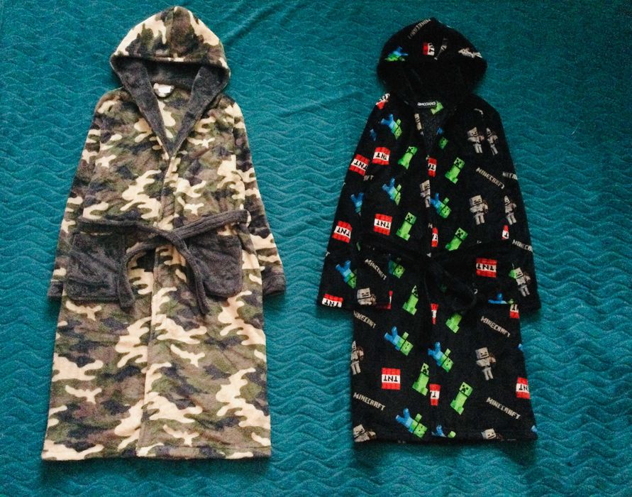 13-14 рок. Primark махровий , флісовий халат Minecraft і Мілітарі.