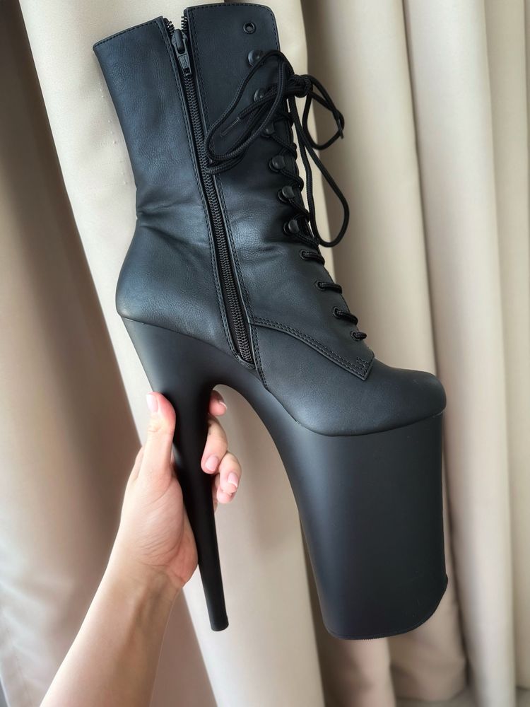 Стріпи четвірки Pleaser 38 (7) р