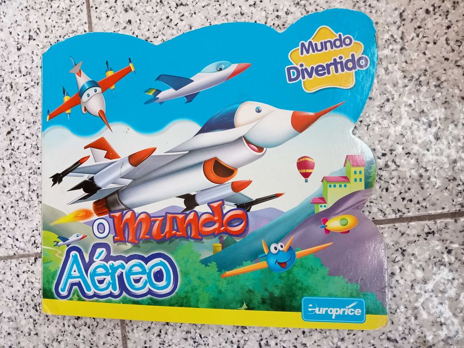 Diversos livros para crianças