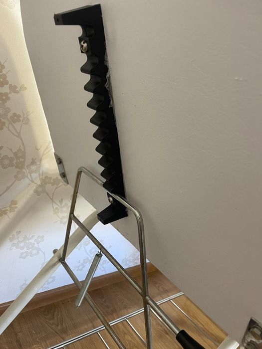 Marquesa estética com cadeira ajustável