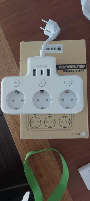 Tomada e carregador usb e type-c