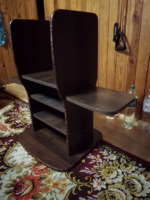 Журнальная стойка, столик, полки