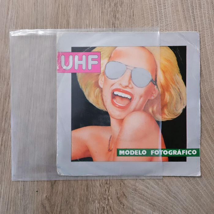 Single Vinil 7'', Modelo Fotográfico dos UHF