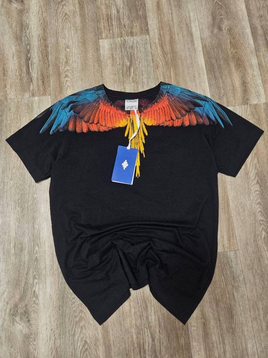 Продам футболку Marselo Burlon