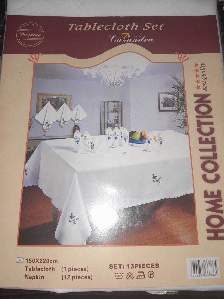 Продам скатерть Tablecloth Set