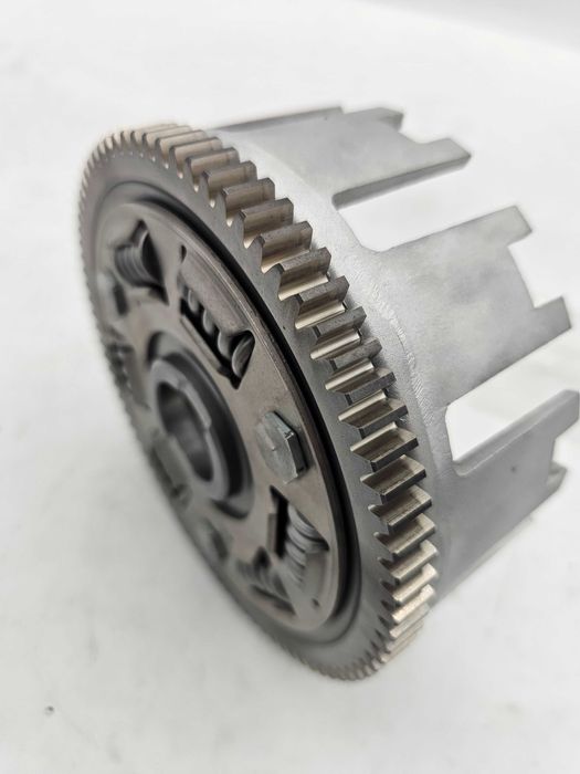 KTM 125 390  11-16 Sprzęgło kosz sprzęgłowy bez luzów stan idealny