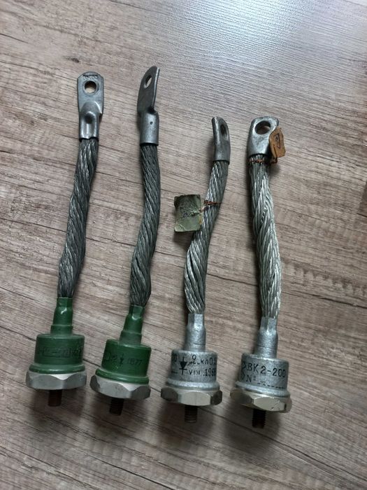 Диод  силовой, тиристор ВК2-200