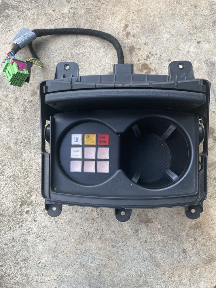 Cupholder Audi a6 C7 / wersja policyjna