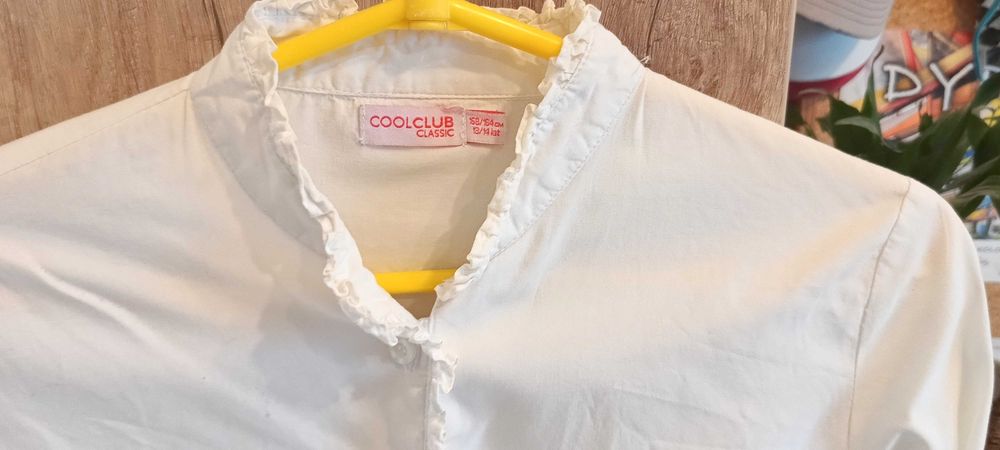 Cool Club biała koszula dziewczęca z falbaneczkami 158/164