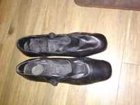 Buty damskie, półbuty czarne numer 41