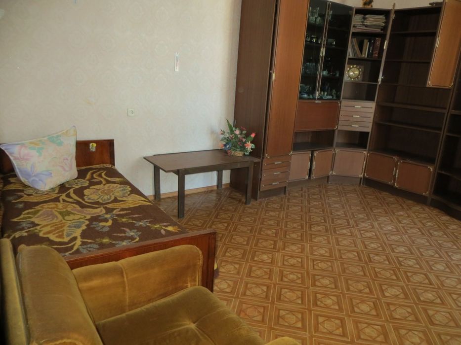 Сдам комнату в коммуне.Центр.Звоните