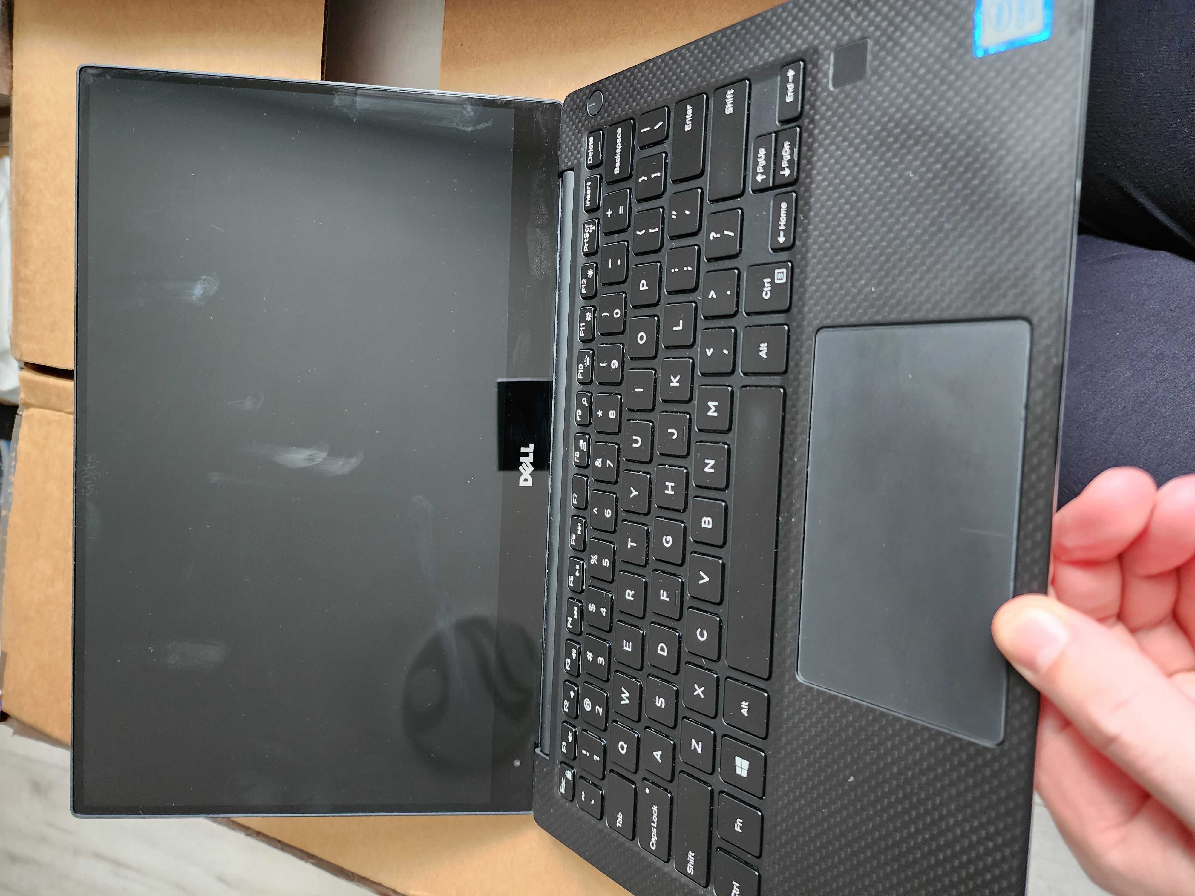 Dell XPS 13 9370 13.3" IPS 4K Touch i7-8550U 4.2Ггц 16GB SSD 256GB