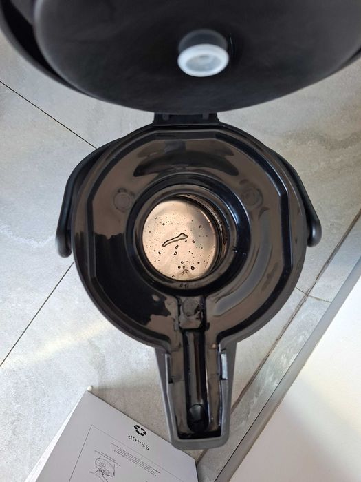 Termos Pioneer SS22R 4 l z pompką