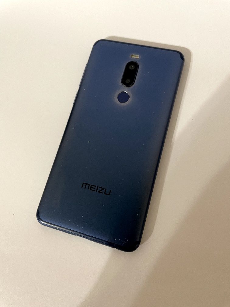 Смартфон Meizu M8