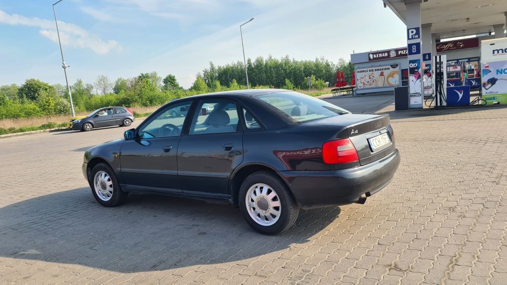 AudI A4 1.6 LpG KlimatyzacjA ElektrykA DługiE OpłatY PrywatnE