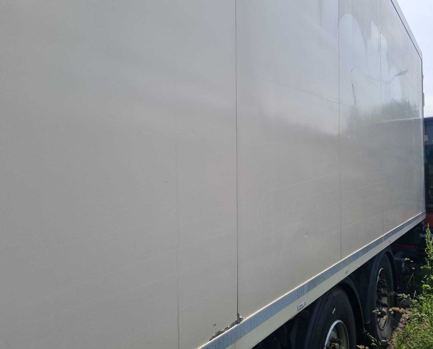 Kontener zabudowa izoterma garaz magazyn magazynek 260x740x272