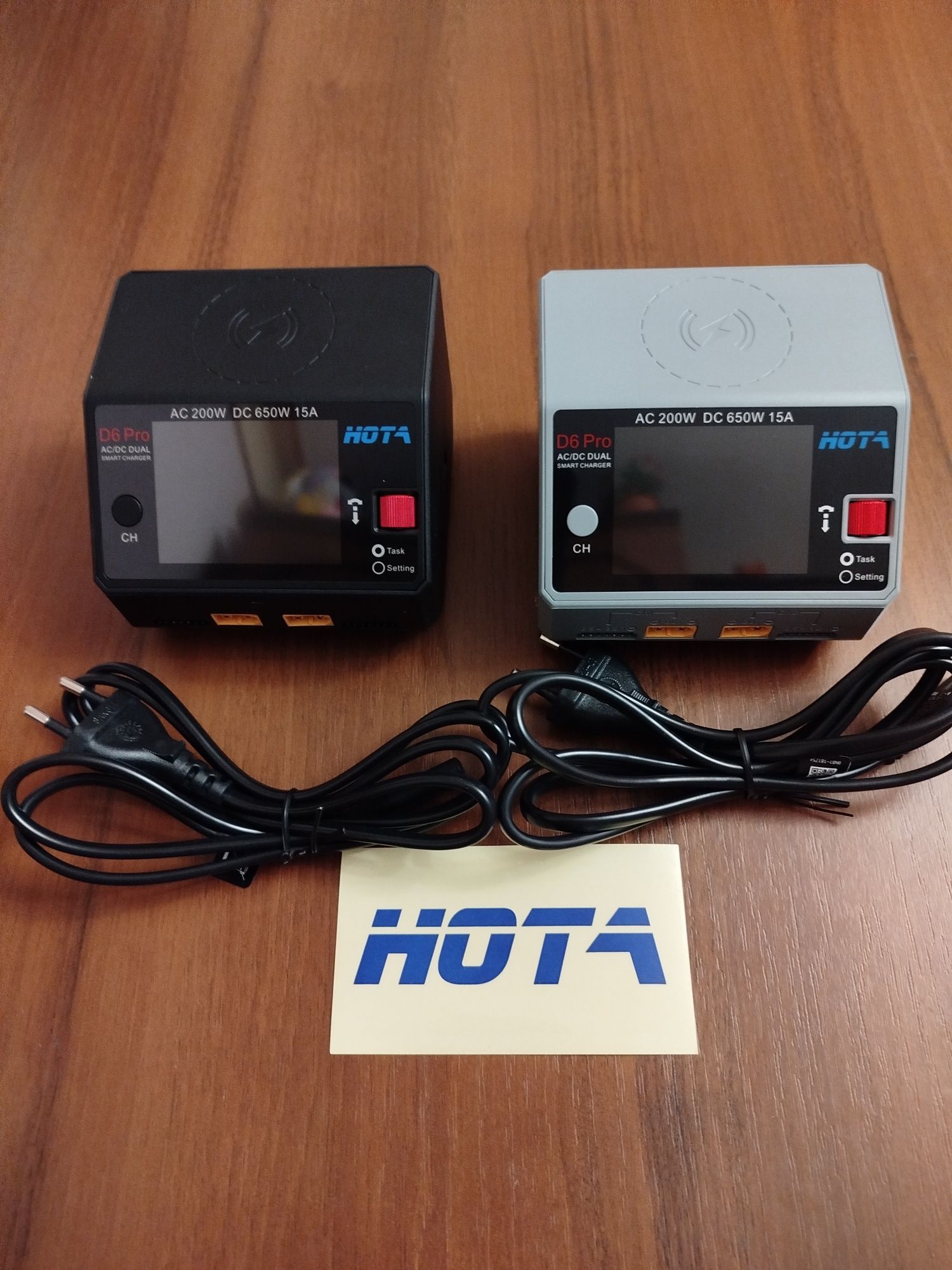 HOTA D6 Pro,ToolkitRC Q6AC
