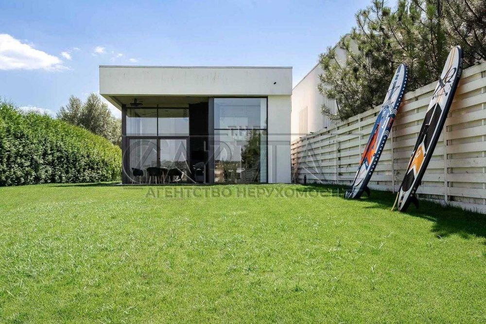 Продаж будинку 250м2, с. Лісники, Обухівський р-н