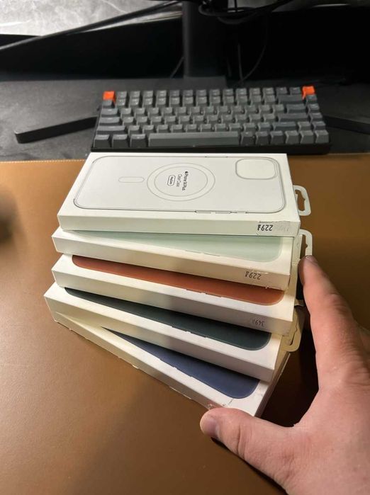 Nowe oryginalne etui Apple iPhone 14 Plus Faktura Różne Wzory
