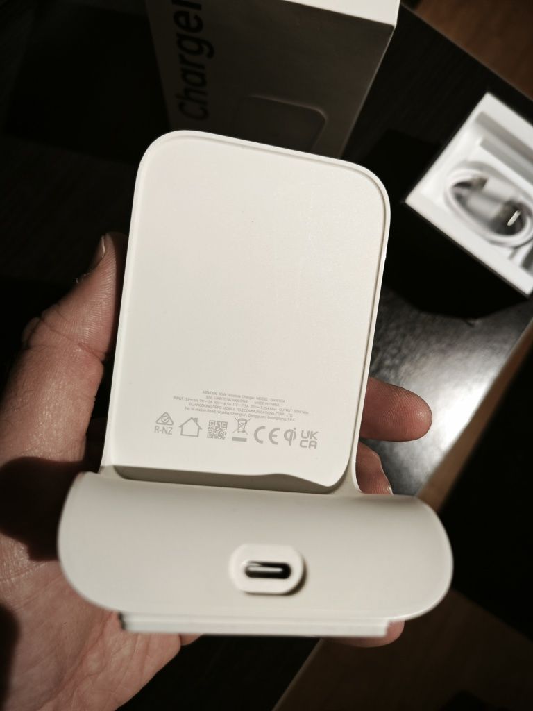 Oppo AirVooc 50w Wireless Charger