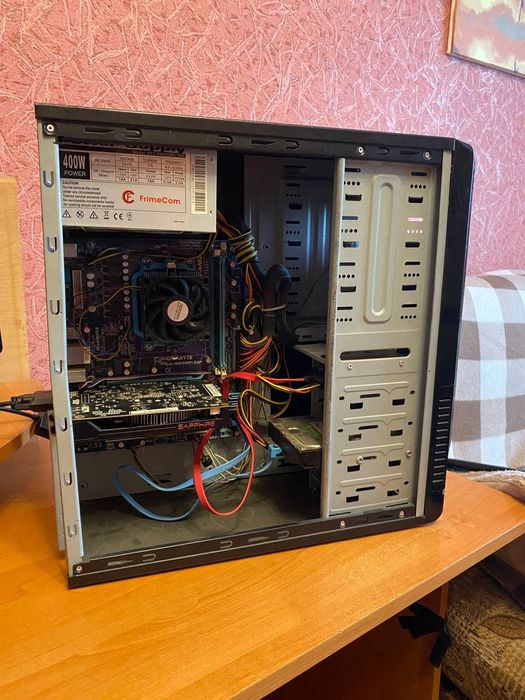 Настольный компьютер