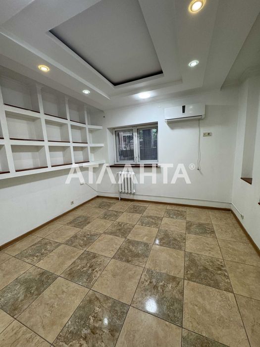 Продам Цокольное помещение Ремонт Шампанский пер Парк Победы Фонтан