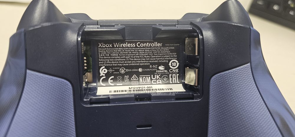 Бездротовий геймпад Xbox Stormcloud Vapor (QAU-00130)