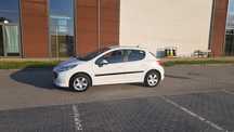 Sprzedam Peugota 207 1.4 benzyna 2009 rok
