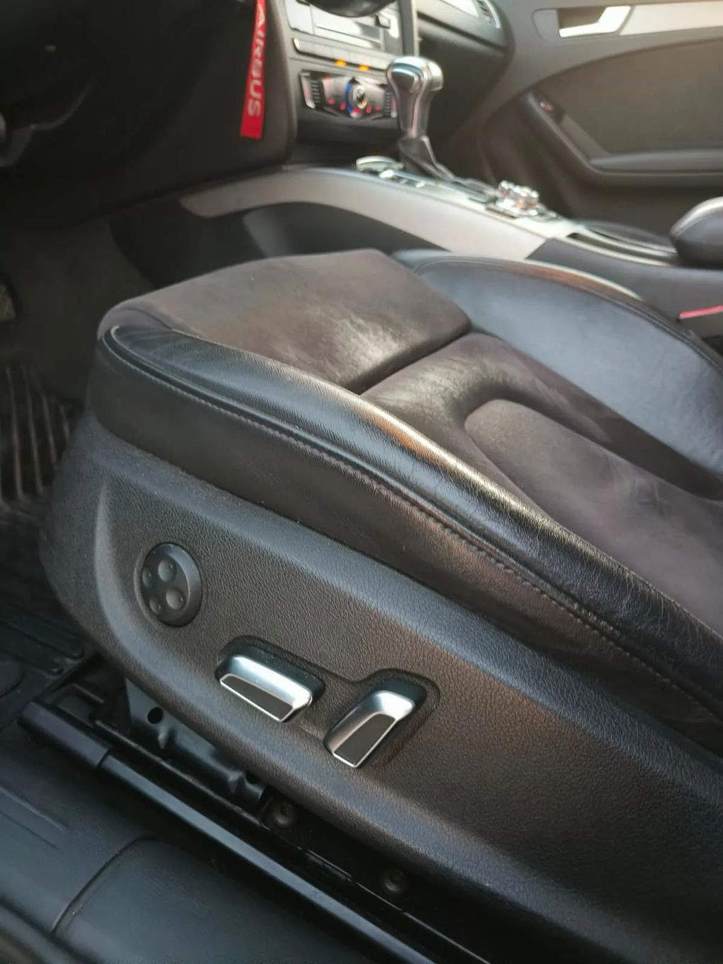 Audi A4 Audi A4 B8 3.0 TDI CDUC S-Tronic Quattro Alcantara