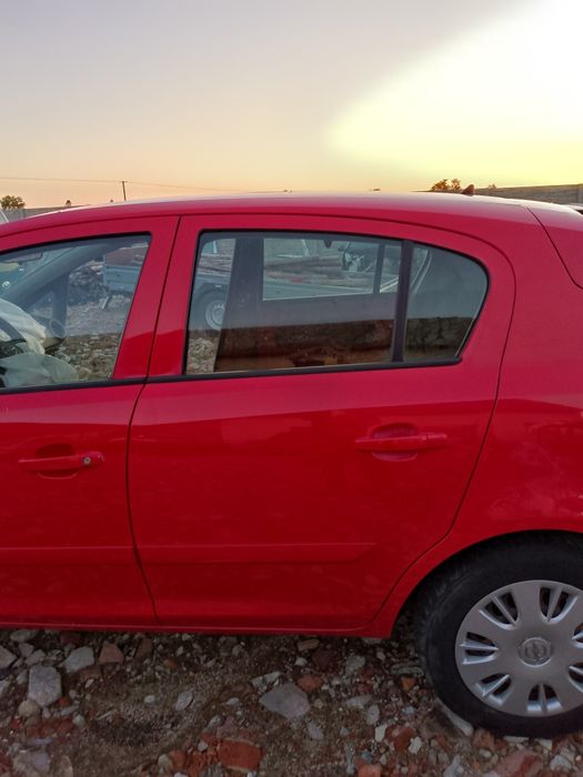 OPEL CORSA D 5D drzwi tylne lewe Y547